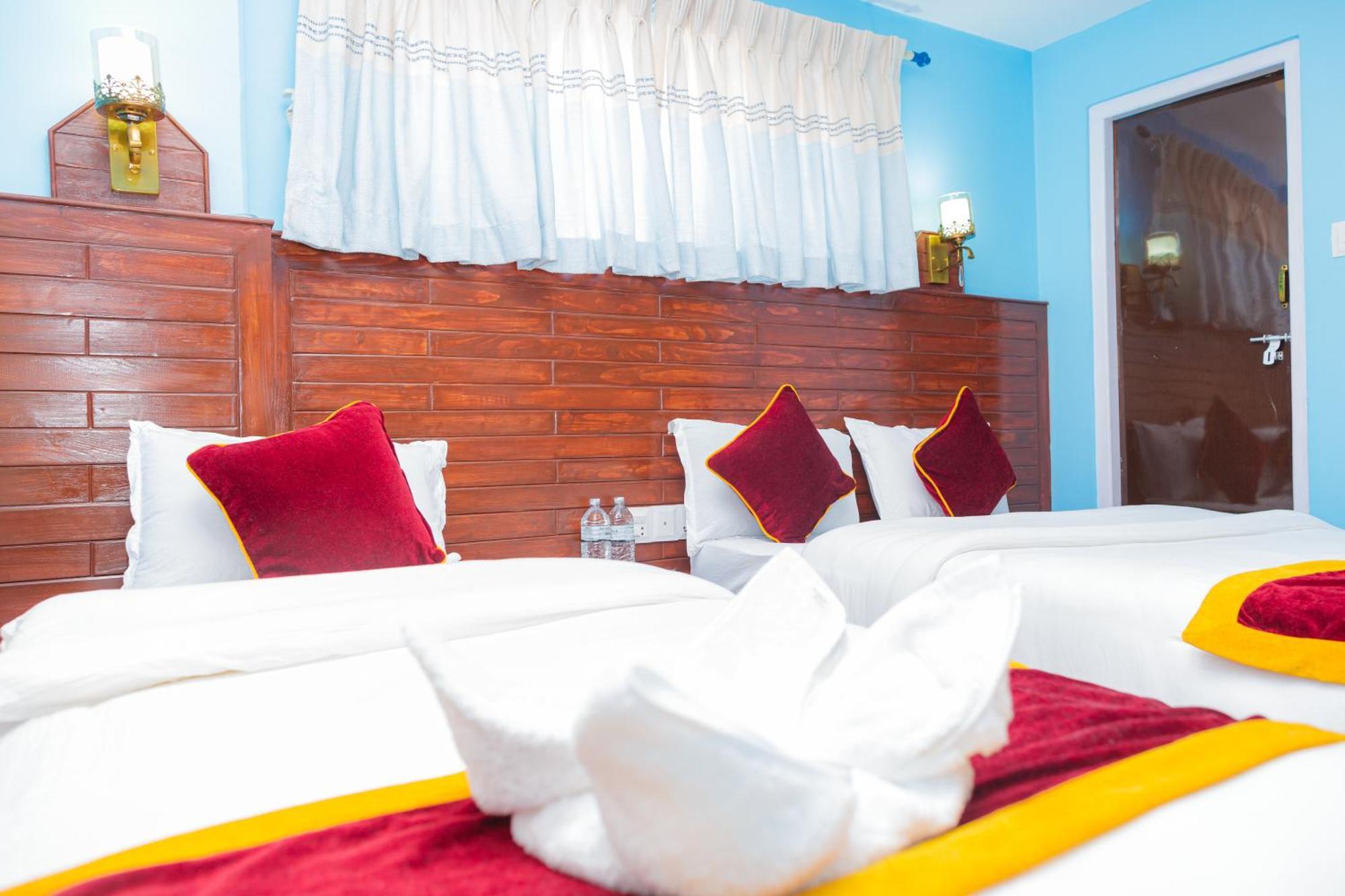 Hotel The Billabong Garden โพคารา ภายนอก รูปภาพ
