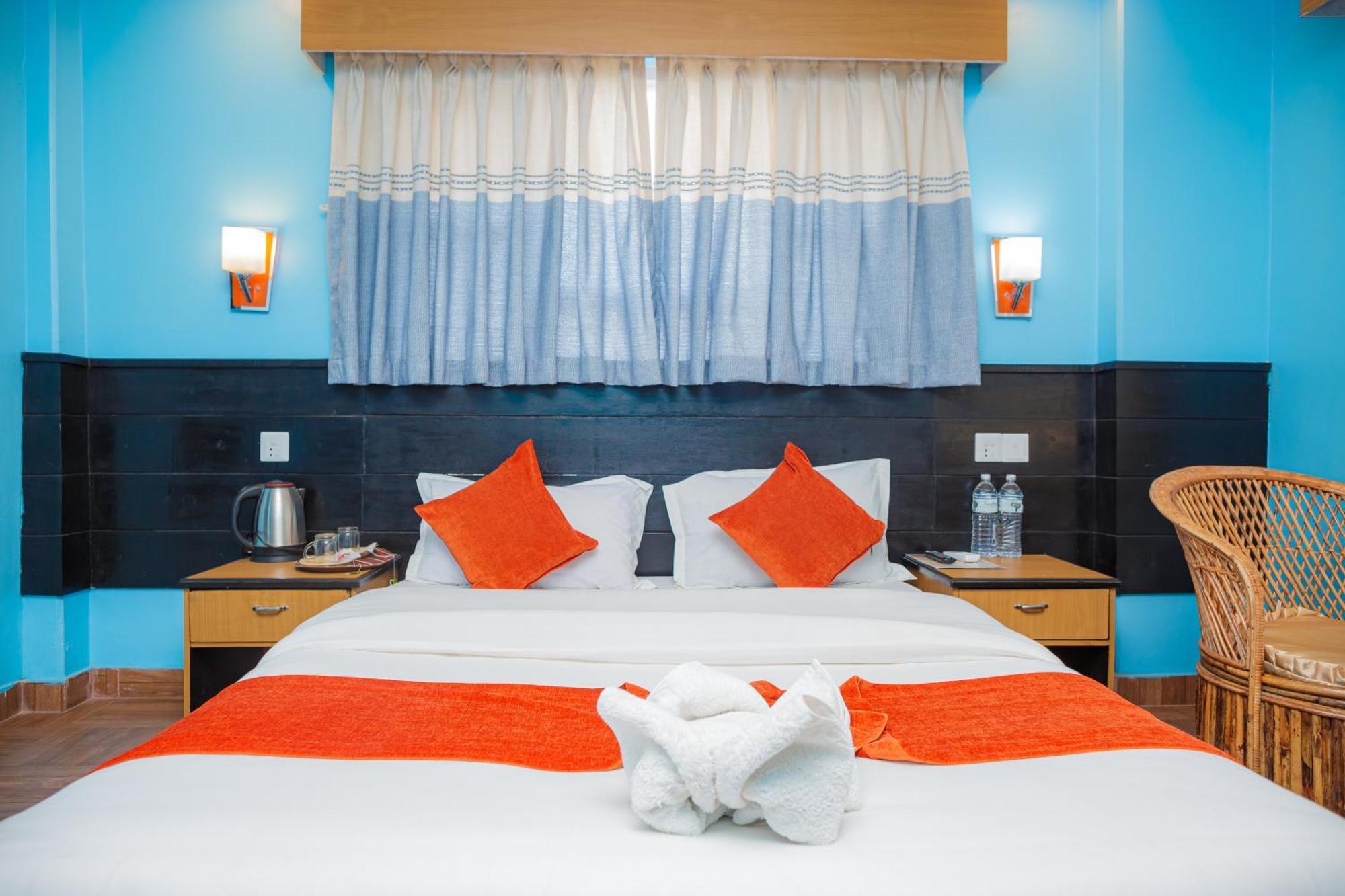 Hotel The Billabong Garden โพคารา ภายนอก รูปภาพ